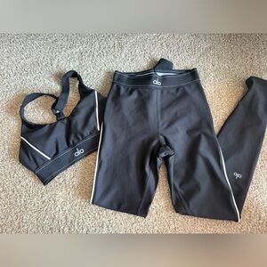 Alo Black Sports Bra and Leggings set